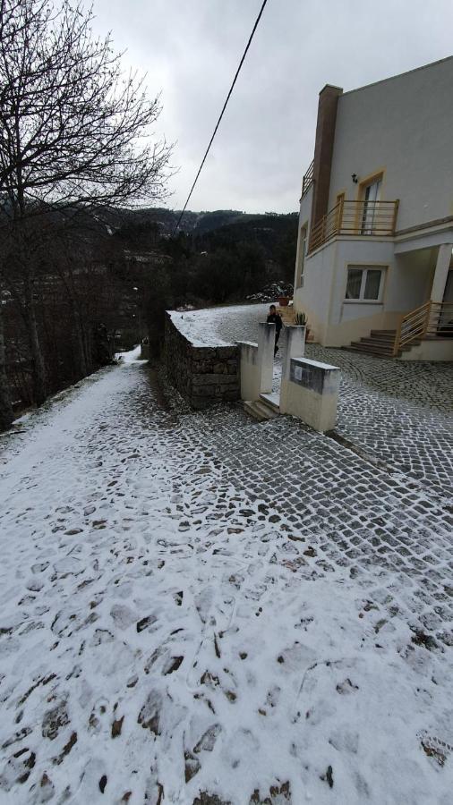 Casa Oliveiras - Holiday home Manteigas