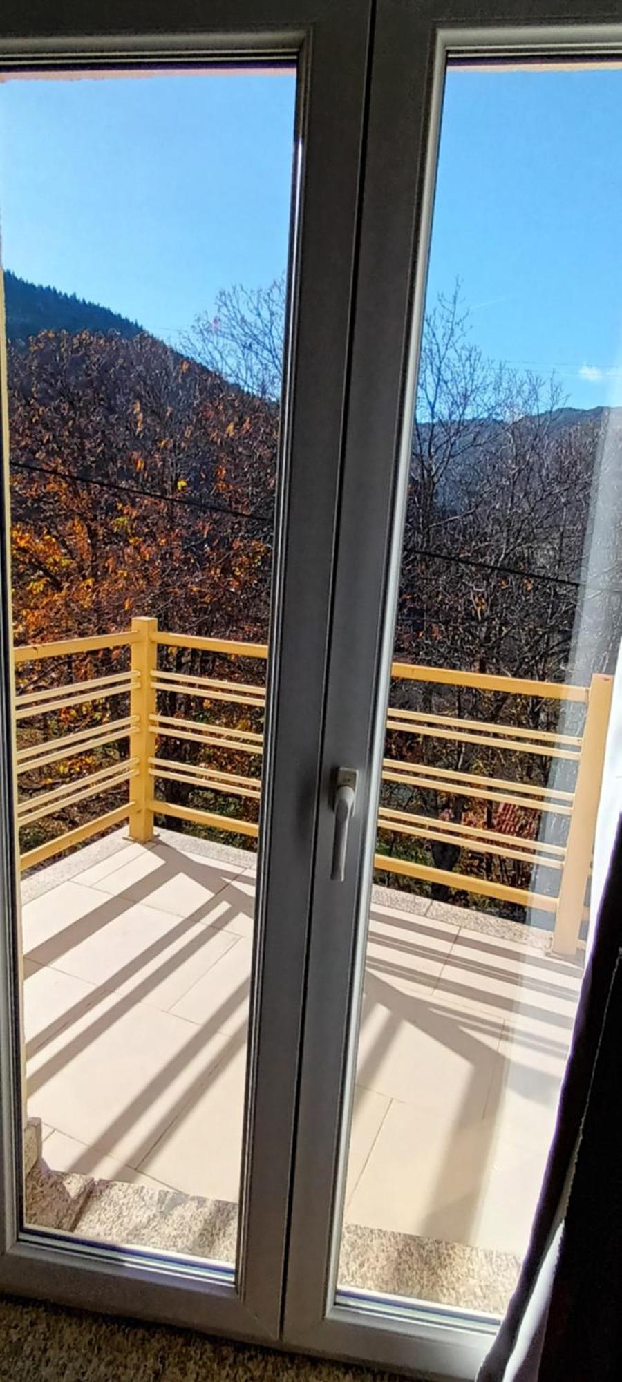Casa Oliveiras - *